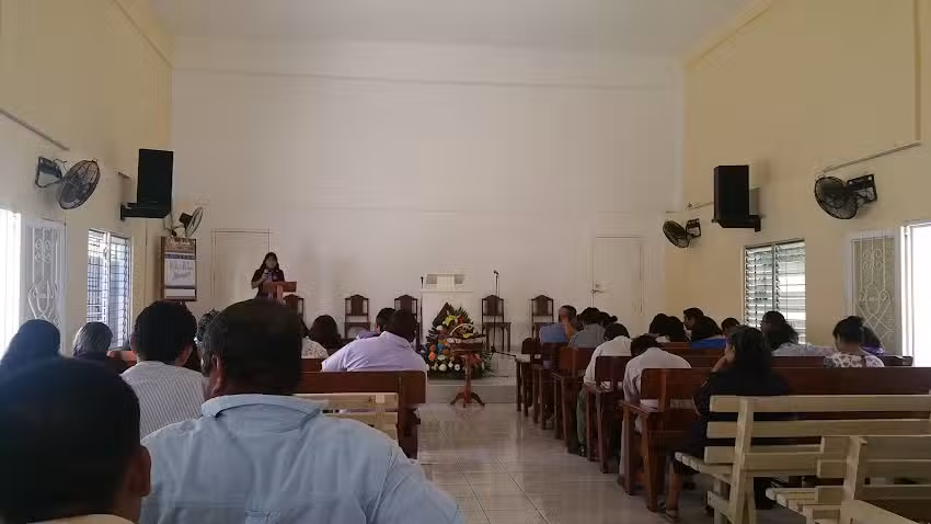 Iglesia Adventista del S&eacute;ptimo D&iacute;a &ldquo;La 80&rdquo;