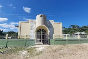 Iglesia Adventista del S&eacute;ptimo D&iacute;a &ndash; La Aurora