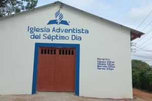 Iglesia Adventista del Séptimo Día “La Curva”