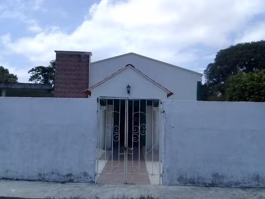 Iglesia Adventista del S&eacute;ptimo D&iacute;a La Llanura