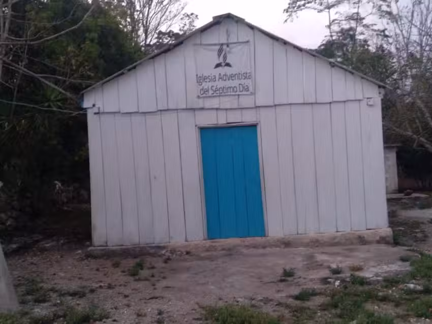 Iglesia Adventista del S&eacute;ptimo D&iacute;a &ldquo;Laguna Grande&rdquo;