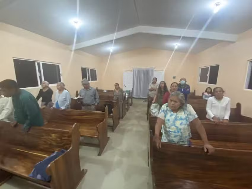 Iglesia Adventista del S&eacute;ptimo D&iacute;a los Encinos