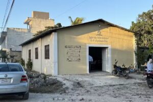 IGLESIA ADVENTISTA DEL S&Eacute;PTIMO &ldquo;D&Iacute;A LOS PINOS