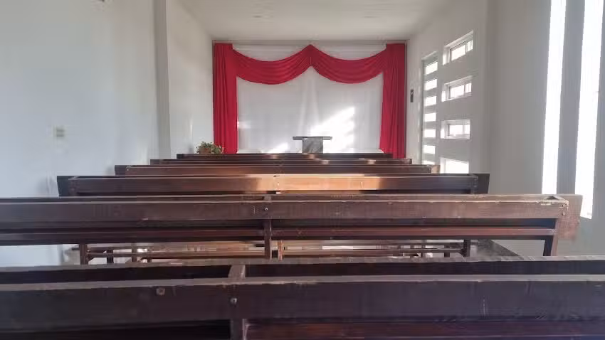 Iglesia Adventista del S&eacute;ptimo D&iacute;a &ldquo;Los Pinos&rdquo;