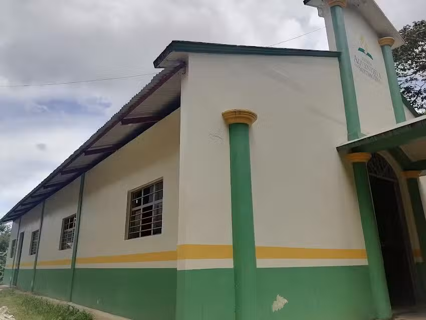 Iglesia Adventista del S&eacute;ptimo D&iacute;a Majosik