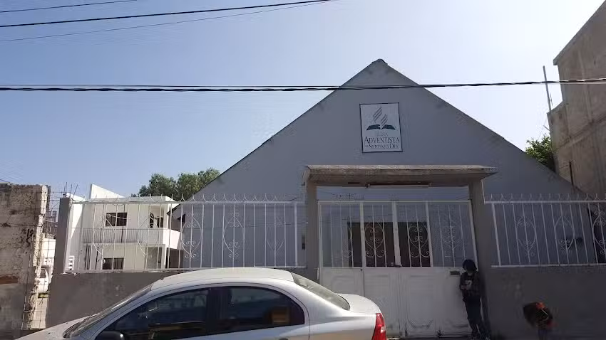 Iglesia Adventista del S&eacute;ptimo D&iacute;a Pajaritos