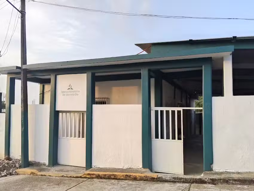 Iglesia Adventista del S&eacute;ptimo d&iacute;a Palomas 1