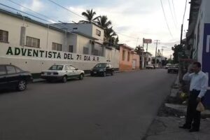 Iglesia Adventista Del Septimo Dia, Puente Central