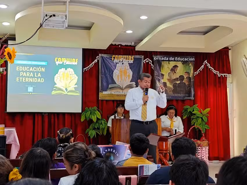 Iglesia Adventista del S&eacute;ptimo D&iacute;a Renovaci&oacute;n