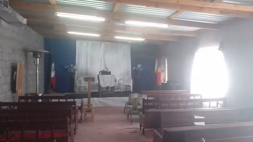 Iglesia Adventista del S&eacute;ptimo D&iacute;a Roca Eterna
