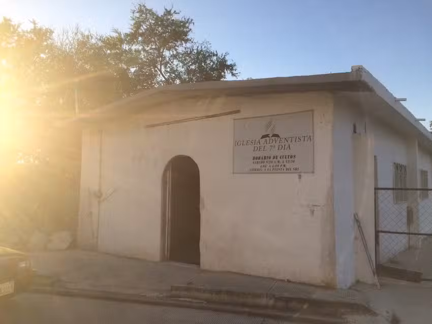 Iglesia Adventista del S&eacute;ptimo D&iacute;a Santa Cruz