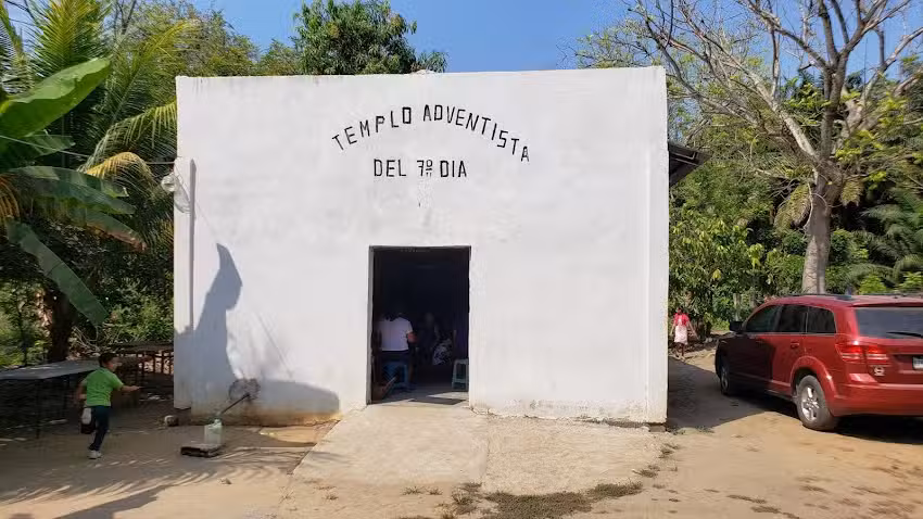 Iglesia Adventista del S&eacute;ptimo D&iacute;a, Santa Elena