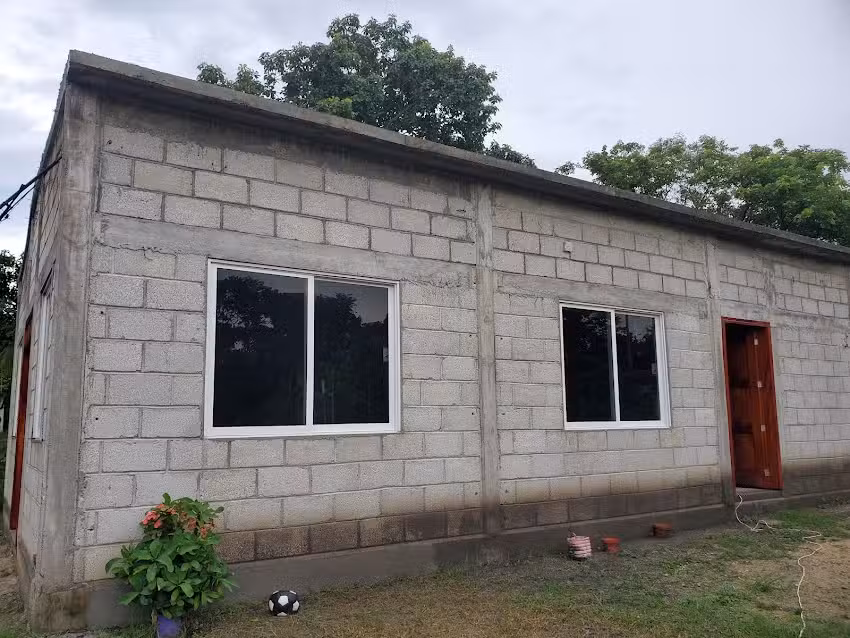 Iglesia Adventista Del Septimo D&iacute;a &ldquo;Tronconal&rdquo;