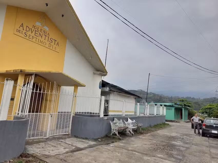 Iglesia Adventista Emiliano Zapata 1