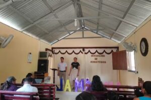 Iglesia Adventista SANTO. TOM&Aacute;S