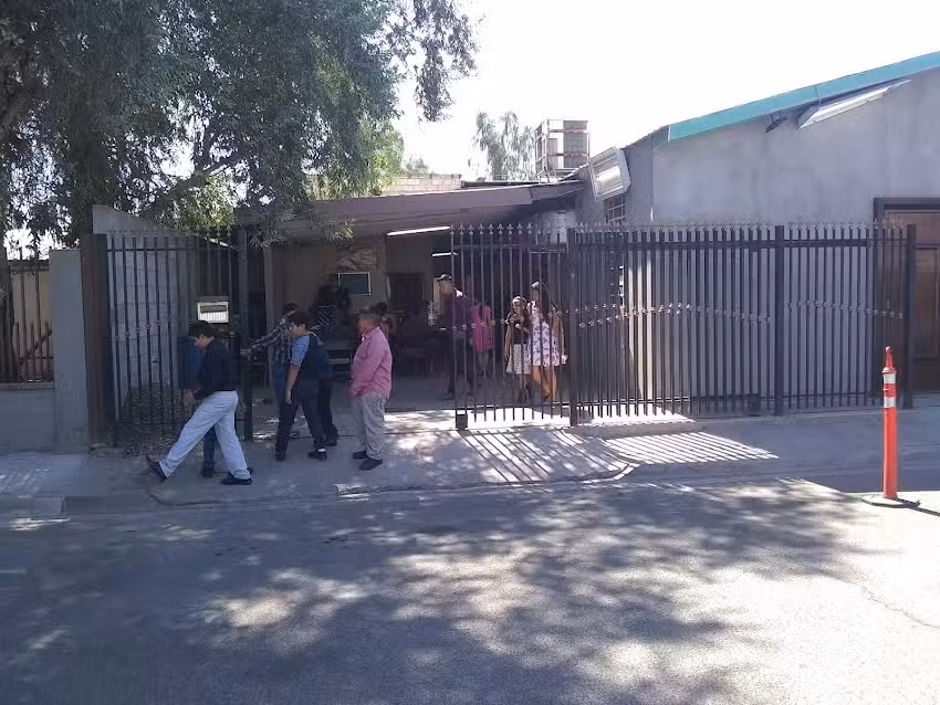 Iglesia apostolica 8va