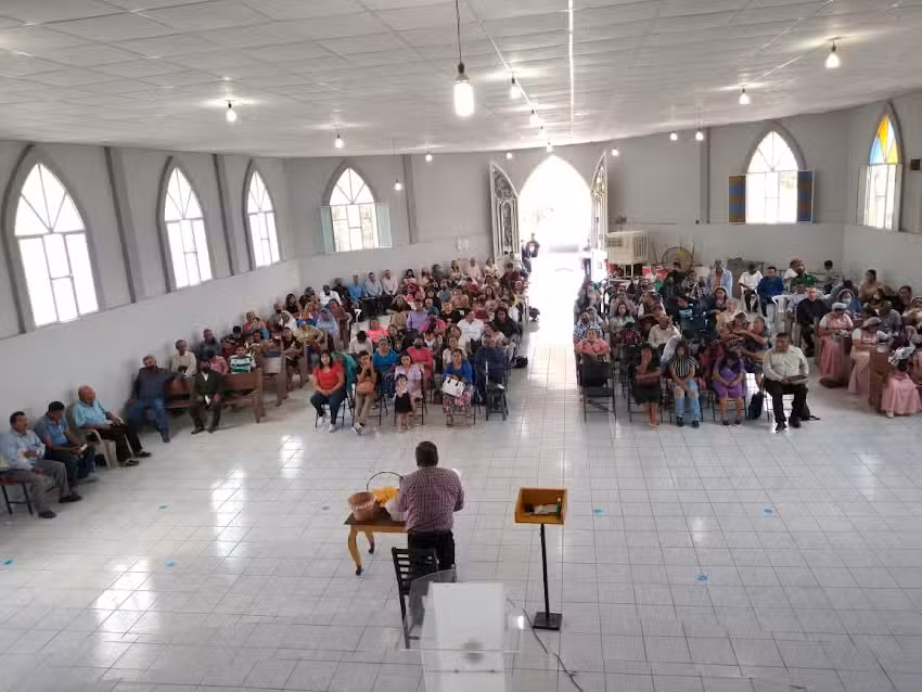 Iglesia Apost&oacute;lica de La Fe en Cristo Jes&uacute;s