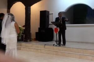 Iglesia Apost&oacute;lica De La Fe En Cristo Jes&uacute;s