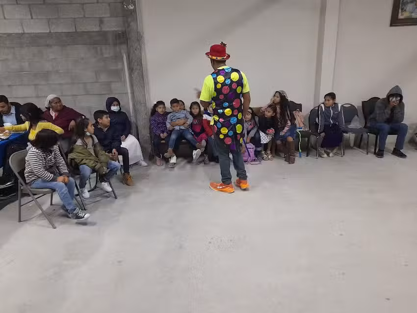 Iglesia apostolica de la Fe en Cristo Jesus 8va de Playas de Rosarito