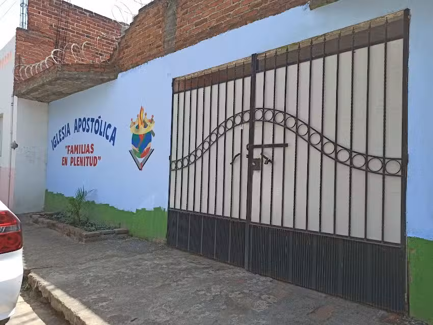 Iglesia Apost&oacute;lica &ldquo;Familias en Plenitud&rdquo;.