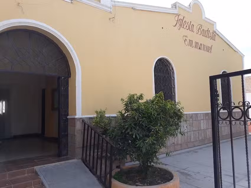 IGLESIA BAUTISTA EMMANUEL