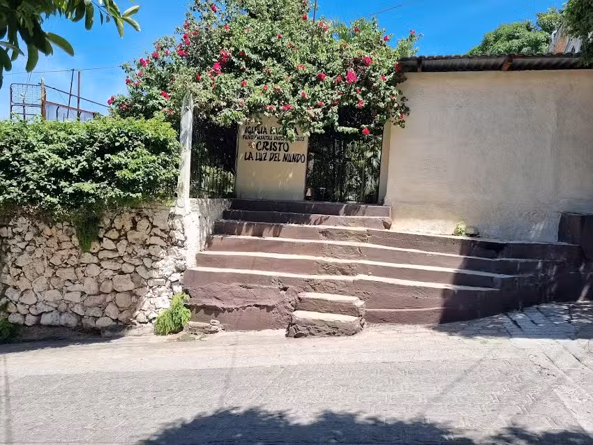 Iglesia Bautista Fundamental e Independiente Cristo la luz del mundo