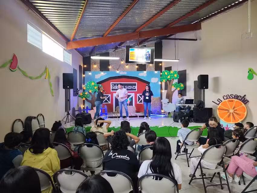 Iglesia Bautista La Biblia