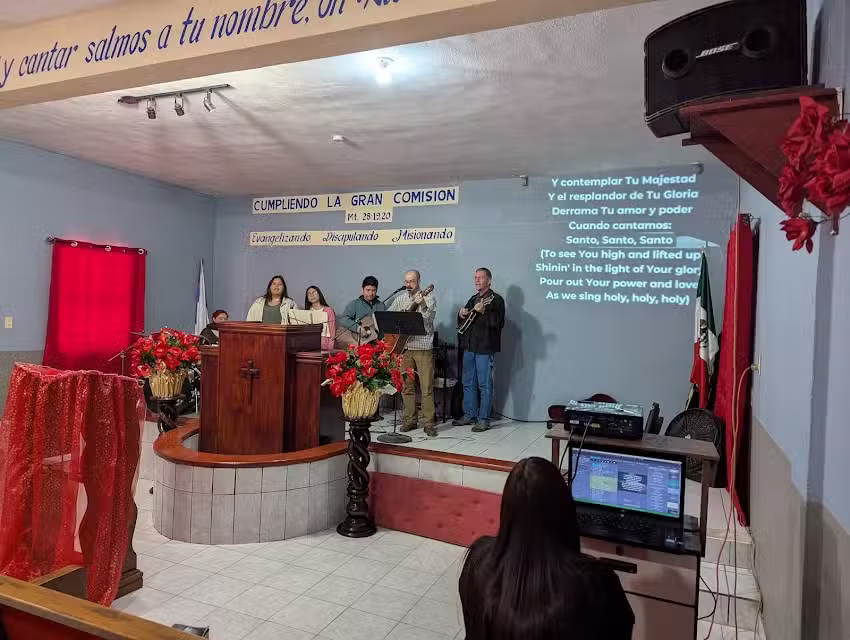 Iglesia Bautista Luz Divina