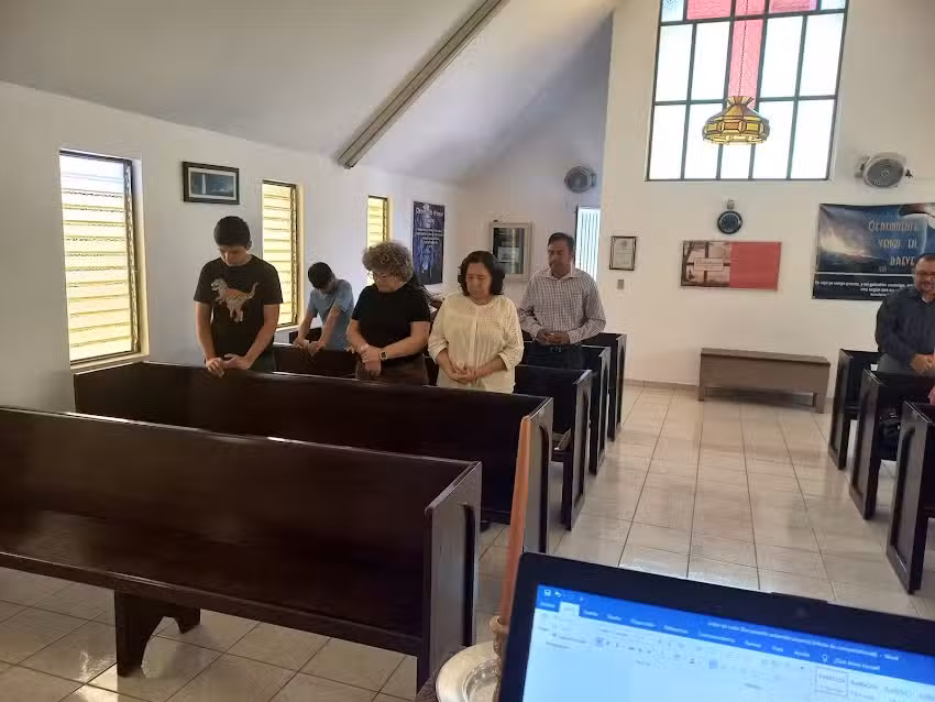 Iglesia Biblica Antioquia de Guam&uacute;chil A.r.