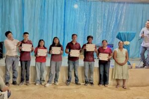 Iglesia Camino Estrecho