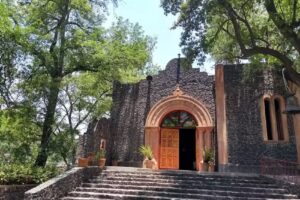 Iglesia Ca&ntilde;ada de Madero