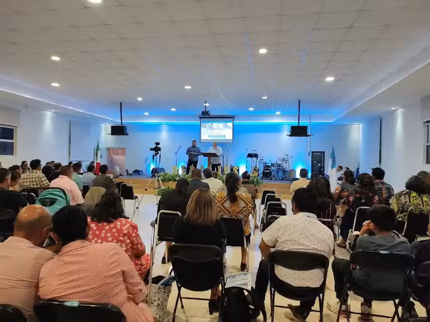 Iglesia Casa de Alabanza Resurrecci&oacute;n Asambleas de Dios