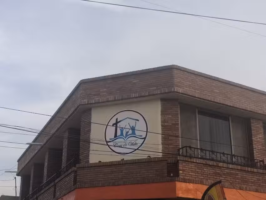 Iglesia casa de vida