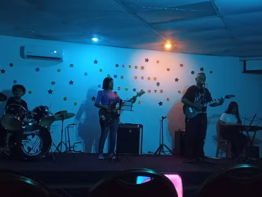 Iglesia Casa del Alfarero San Carlos