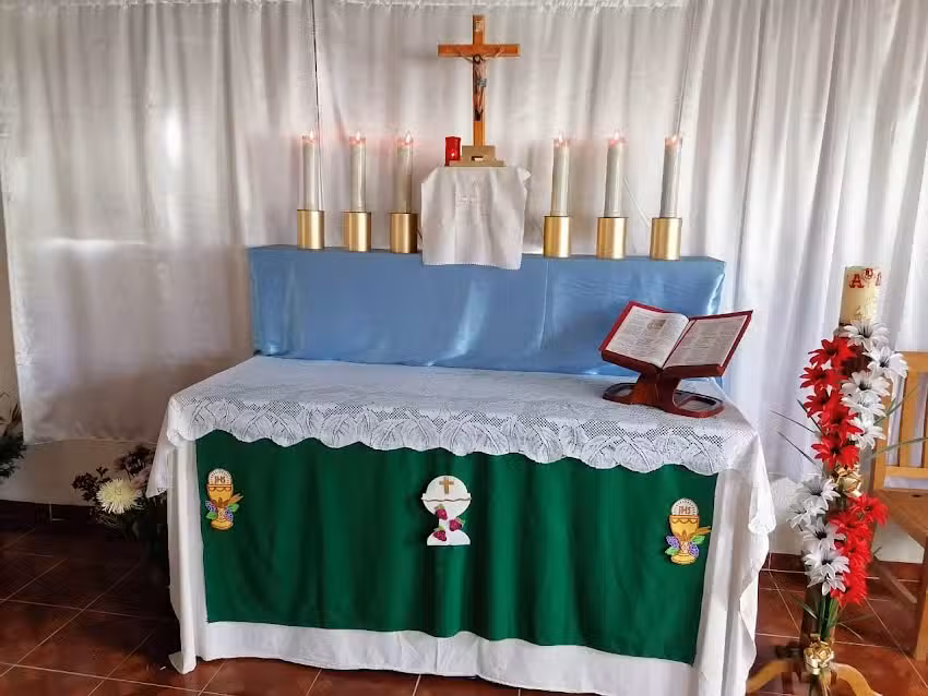 Iglesia Cat&oacute;lica Antigua Tradicional M&eacute;xico