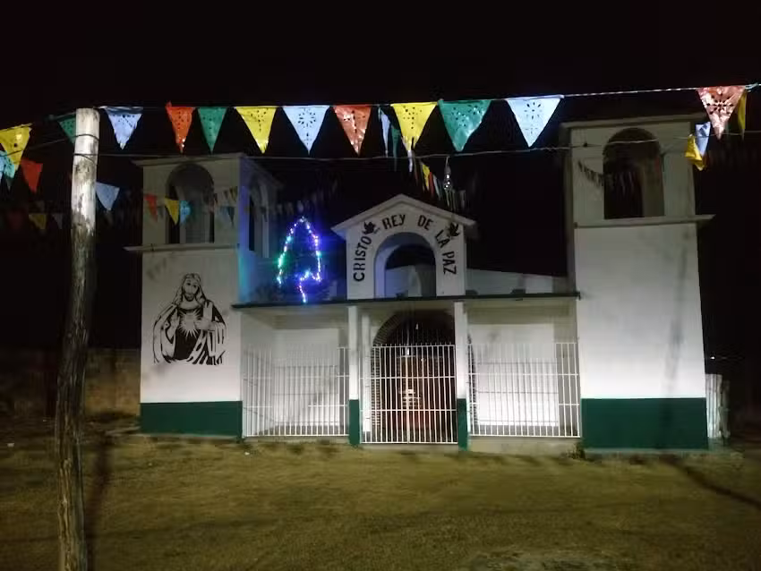 Iglesia catolica cristo rey de la paz