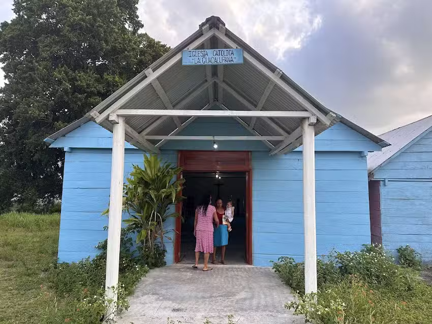 Iglesia Cat&oacute;lica de 21 de Mayo