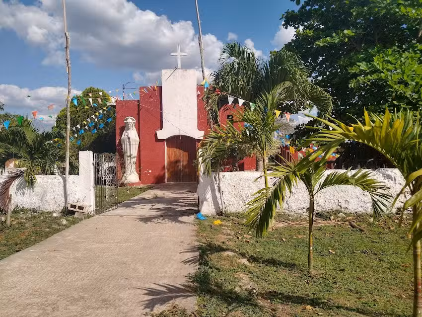 Iglesia Cat&oacute;lica De Catm&iacute;s