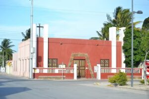 Iglesia Catolica De Chuburna Puerto