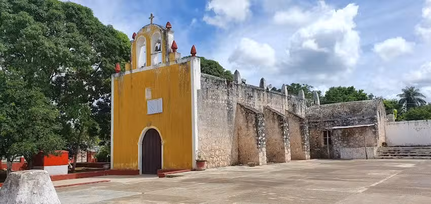 Iglesia Cat&oacute;lica de Dzitnup