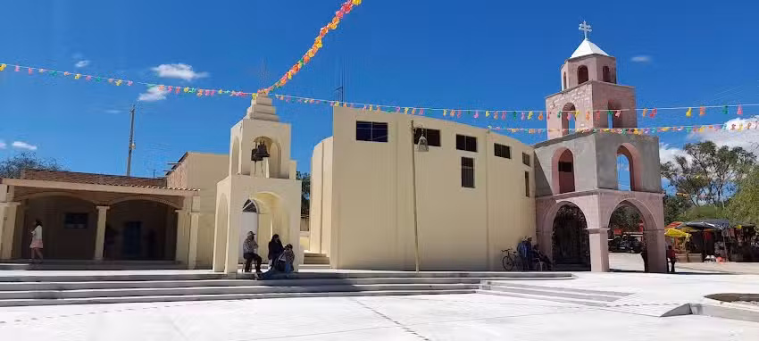 Iglesia cat&oacute;lica de la Santa Cruz