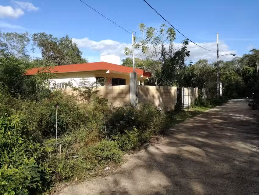 Iglesia Cat&oacute;lica De San Bernab&eacute; Caribe