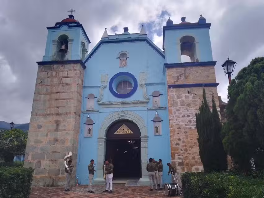 Iglesia Cat&oacute;lica de San Juan Bautista.