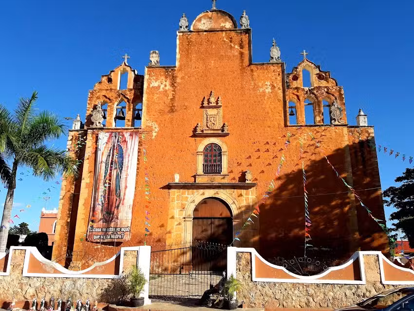 Iglesia Cat&oacute;lica De Tekax
