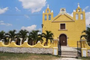Iglesia Cat&oacute;lica De Yuc.