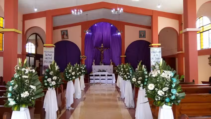 Iglesia Catolica El Sr. De Los Milagros