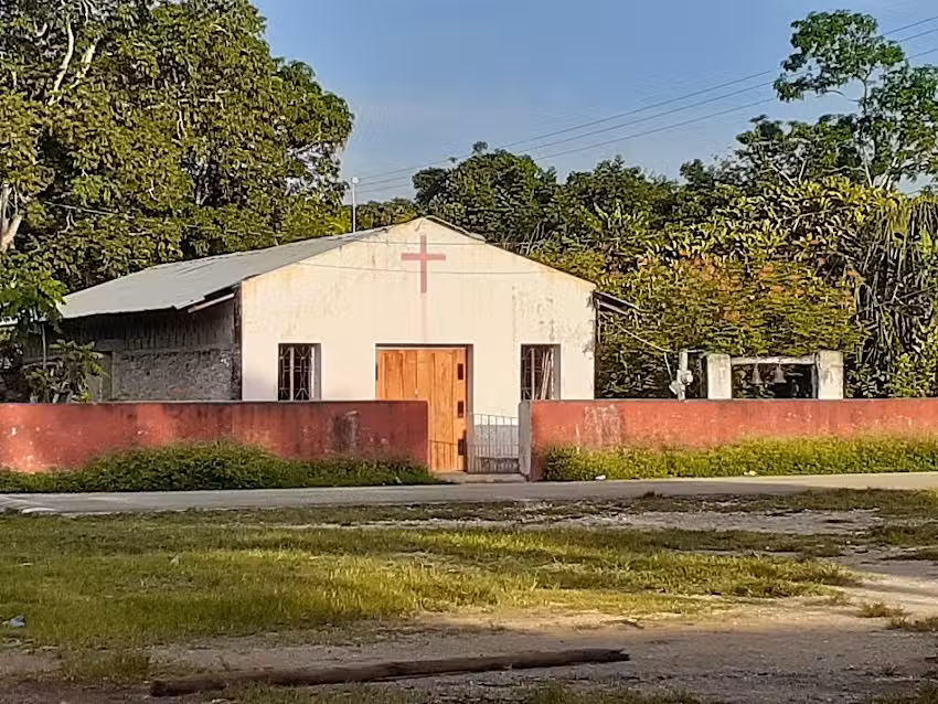 Iglesia Cat&oacute;lica Inmaculada Concepci&oacute;n y N. S. Guadalupe De Xuilub