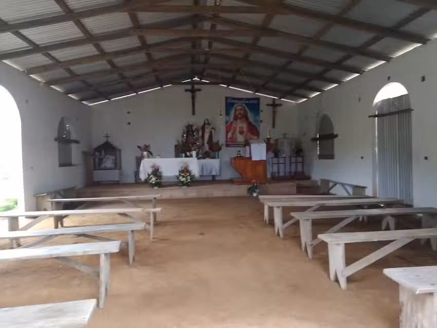 Iglesia cat&oacute;lica, Sagrado Coraz&oacute;n de Jes&uacute;s