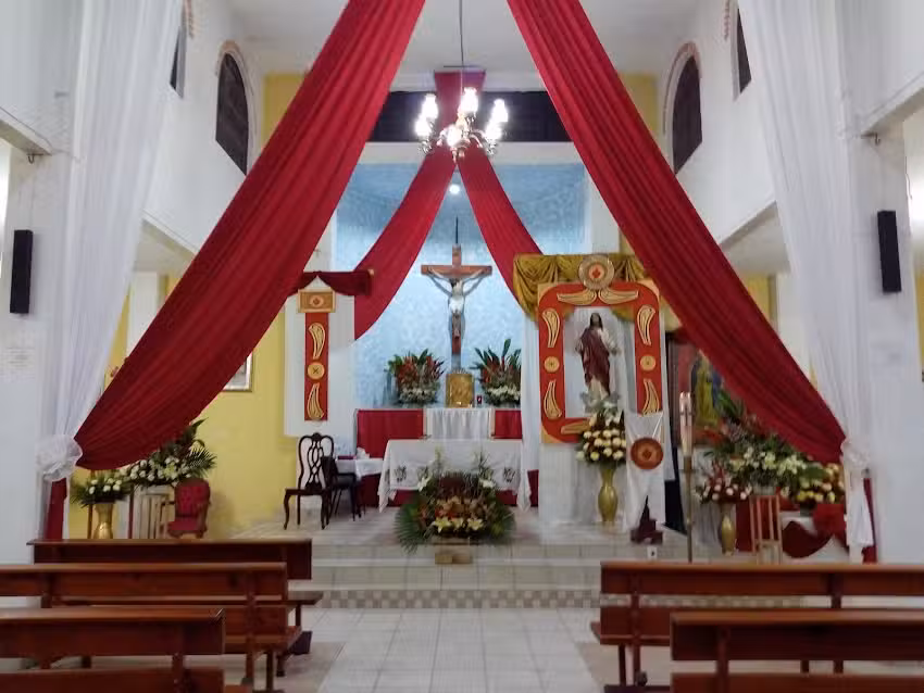 Iglesia Cat&oacute;lica Sagrado Coraz&oacute;n De Jes&uacute;s