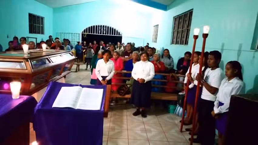 Iglesia Catolica San Cruz *